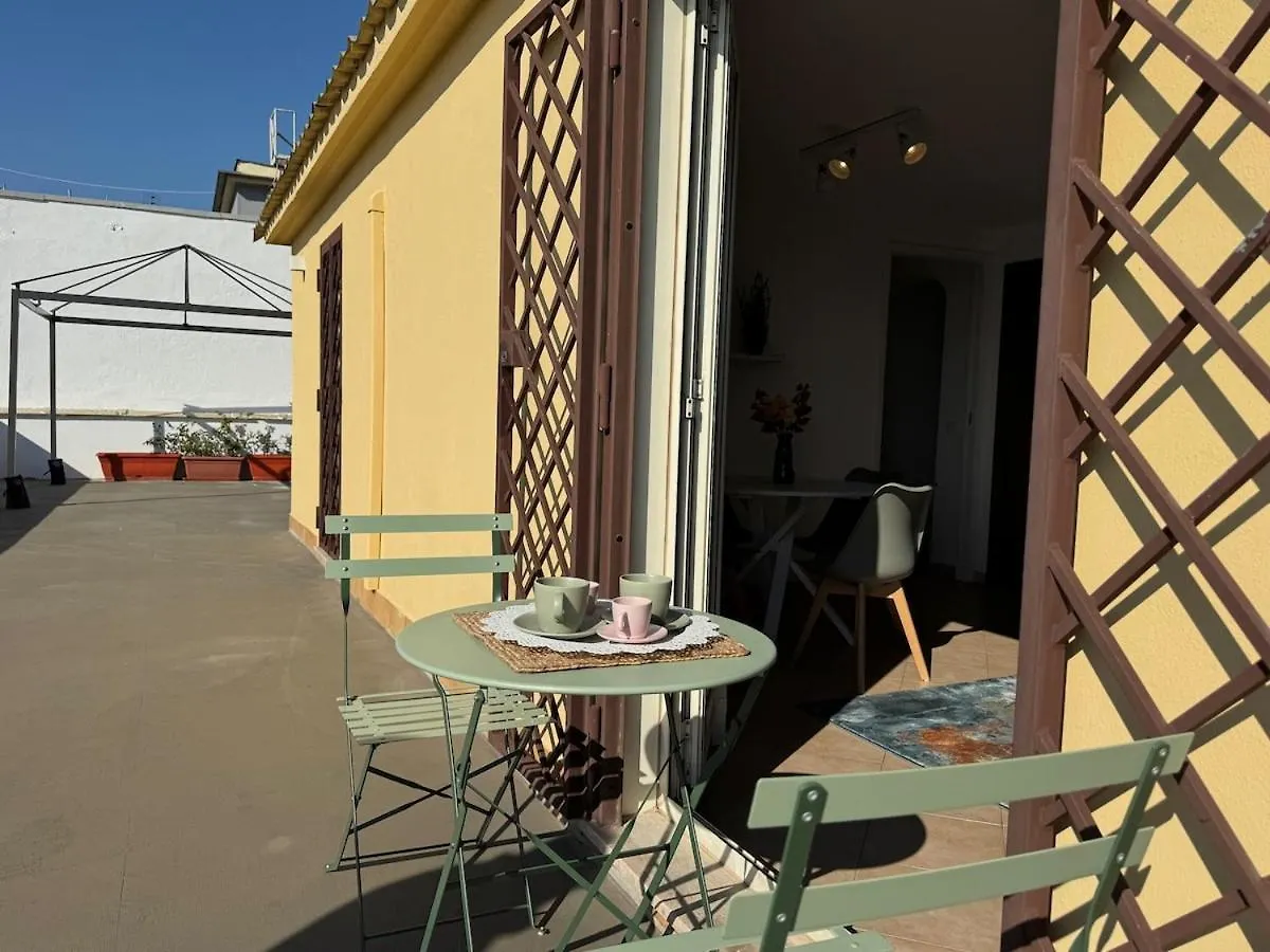 Rooftop Via Appia Nuova, Roma Apartment Rome